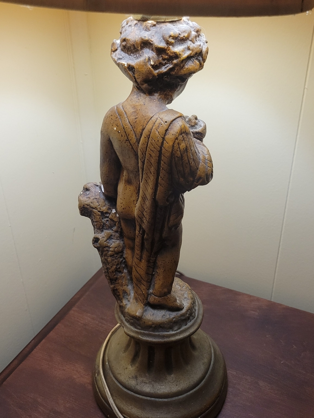 Vintage Cherub Plaster Lamp With Shade - Picture 7 of 8